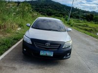 Selling White Toyota Altis 2010 in Baguio