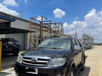 White Toyota Fortuner 2005 for sale in Pasay