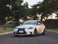 Selling Silver Lexus S-Class 2014 in Manila