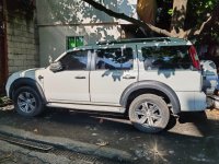 Sell White 2011 Ford Everest in Manila