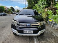 Selling White Ford Everest 2016 in Muntinlupa