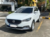 Selling Green Mg Zs 2019 in Quezon City