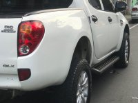 White Mitsubishi Strada 2012 for sale in 