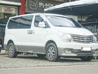 Sell White 2015 Hyundai Starex in Manila