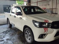 White Toyota Hilux 2019 for sale in Quezon City