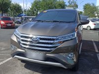 Selling Silver Toyota Rush 2019 in Calamba