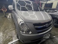 Selling White Hyundai Starex 2013 in Pasig