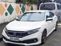 White Honda Civic 2018 for sale in 