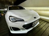 Selling White Subaru Brz 2019 in Manila