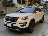 White Ford Explorer 2016 for sale in Automatic