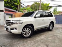 2017 Toyota Land Cruiser Premium 4.5 4x4 White Pearl AT in Parañaque, Metro Manila