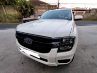 Selling White Ford Ranger 2023 in Angeles