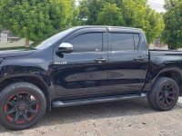 Sell White 2018 Toyota Hilux in Bacolor