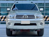 2011 Toyota Fortuner 2.4 G Gasoline 4x2 AT in Makati, Metro Manila