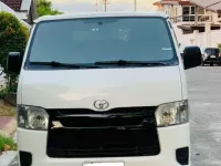 2016 Toyota Hiace  Commuter 3.0 M/T in Quezon City, Metro Manila