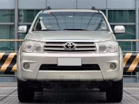 2011 Toyota Fortuner 2.4 G Gasoline 4x2 AT in Makati, Metro Manila