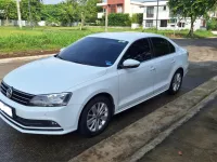 2016 Volkswagen Jetta in Makati, Metro Manila