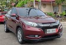 Sell Maroon 2017 Honda Hr-V SUV / MPV at 44000 in Manila