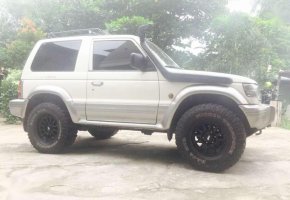 Mitsubishi Pajero 3 Door 2 8 4m40b For Sale