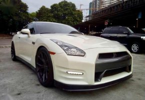 13 Nissan Gtr Premium Micahcars