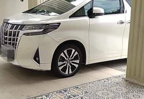 White Toyota Alphard For Sale In Manila