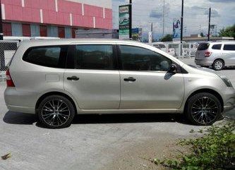 Nissan Grand Livina 2009 Silver for sale