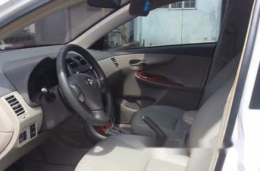 Toyota Corolla Altis 2009 White for sale