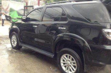 2012 Toyota Fortuner 2.5 G Automatic Black Diesel for sale