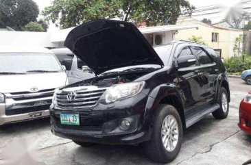 2012 Toyota Fortuner 2.5 G 4x2 Automatic Black for sale
