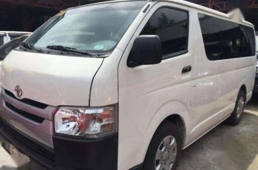 2015 Toyota Hiace 2.5 Commuter Manual White Series for sale