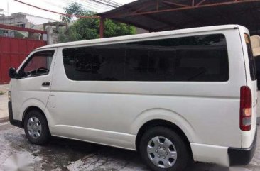 2017 Toyota Hiace 3.0 Commuter Manual White Van for sale