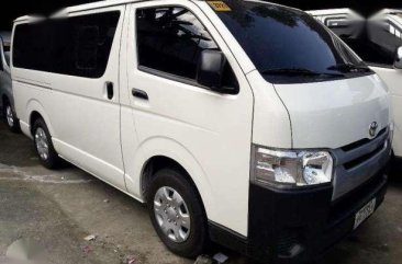 2017 Toyota Commuter 3.0 Manual Diesel White for sale