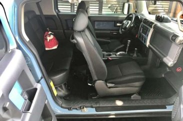 Toyota Fj Cruiser 4.0L AT 2015 Blue For Sale 