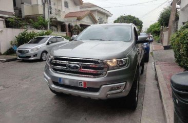 For sale Ford Everest 2016 2WD AT Trend Diesel New Look Very Nice