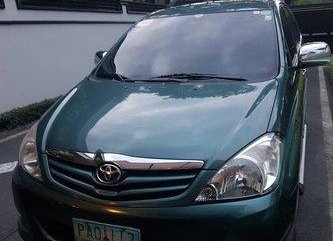 Good as new Toyota Innova 2010 for sale