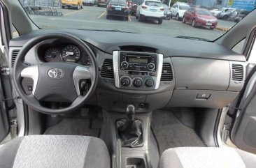 Toyota Innova 2013 for sale 