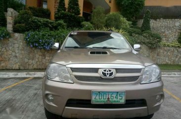 For sale Toyota Fortuner V Automatic 2006model