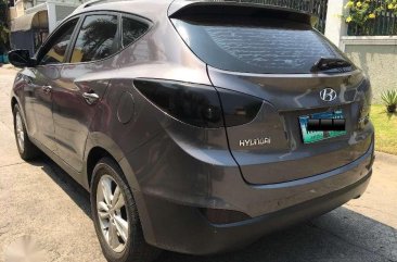 2013 Hyundai Tucson 2.0 MT Gas Brown For Sale 