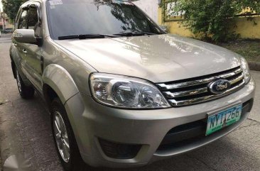 Ford Escape XLS 2009 AT Silver For Sale 