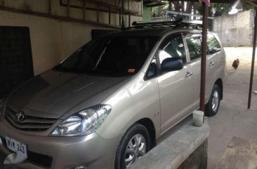 For sale Toyota Innova e 2010 