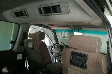 Toyota Hiace Super Grandia J 2002 model for sale