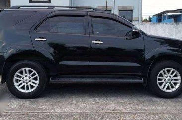 2012 Toyota Fortuner 25G DIESEL AT Black For Sale 