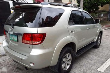 2005 Toyota Fortuner V for sale