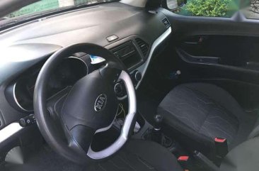 Kia Picanto 2015 1.0 Manual Red HB For Sale 