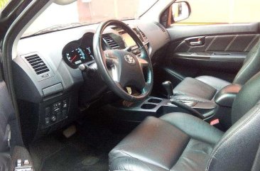 Toyota Fortuner 2.5 V 4x2 automatic diesel 2015 for sale