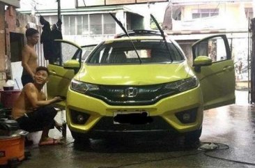 Honda Jazz 2015 AT Yellow Hatchback For Sale 