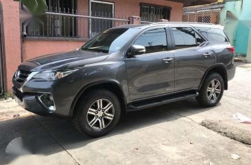 Toyota Fortuner G MT 2016 Gray SUV For Sale 