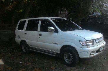 Isuzu Crosswind 2005 MT White For Sale 