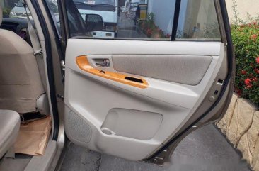 Toyota Innova 2010 G for sale 