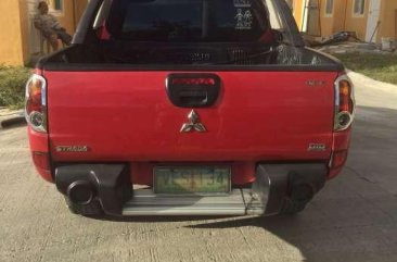 Mitsubishi Strada 2011 for sale